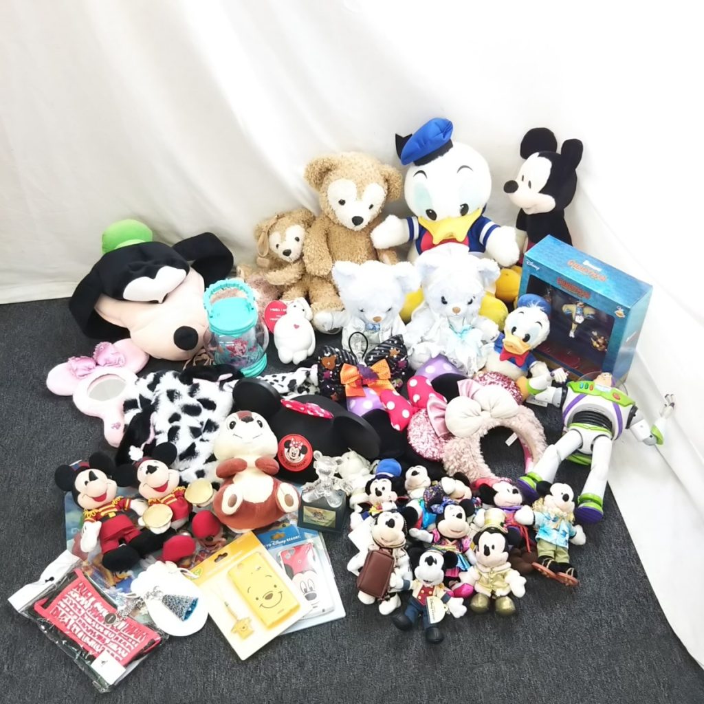大量 未使用含む ディズニーリゾート グッズ お土産 いろいろまとめて ぬいぐるみ/スマホケースなど 現状品