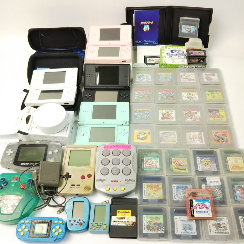 大量 ジャンク ポータブルゲーム機関連品いろいろまとめて 小型ゲーム機 DS/ゲームボーイアドバンス/PSPなど 現状品