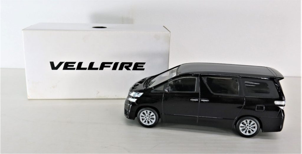 TOYOTA 1/24 VELLFIRE ヴェルファイア ボルドーマイカメタリック