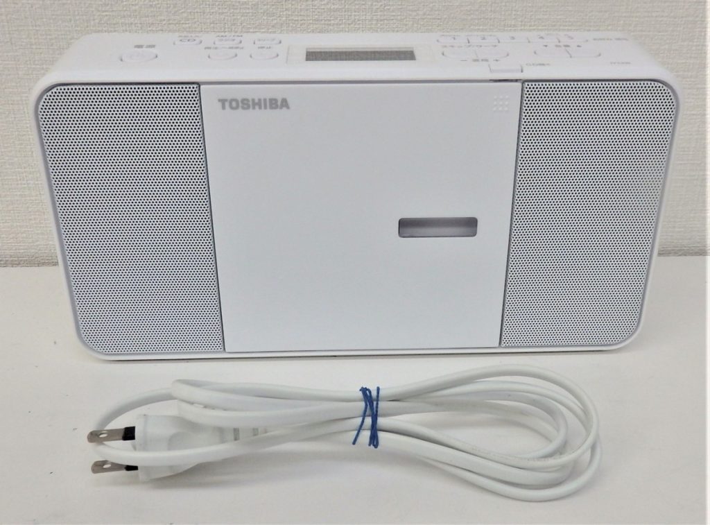 AC/DC両用 TOSHIBA 東芝 CD＆ラジオ TY-C250 ホワイト 動作確認済み 2018年製 単三×6 JQA