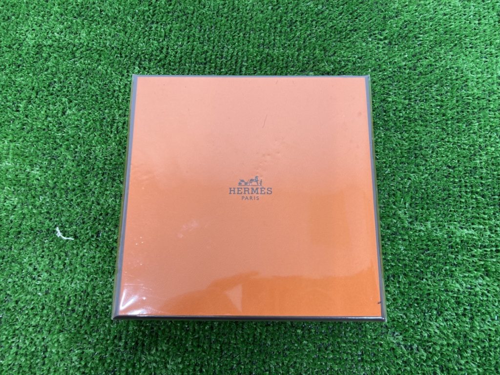 未開封品 HERMES エルメス ミニフレグランスセット 15ml×4 （ナイルの庭EDT 15ml×２ ＋ 屋根の上の庭 15ml×２）HERMES PARFUM