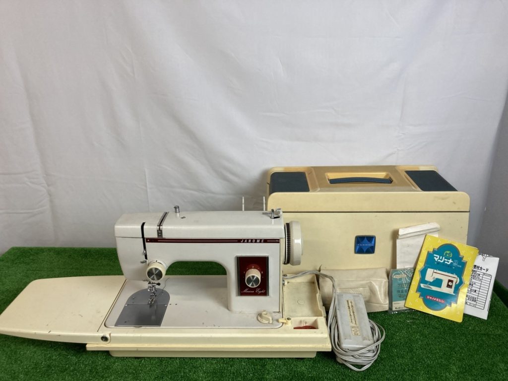 ジャノメ　家庭用ミシン M-11008 フットコントローラー付