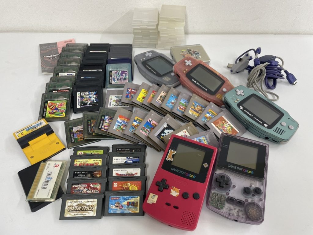 ジャンク ゲームボーイアドバンス SP カラー まとめ 本体６台 ソフト51本 ポケモン マリオ