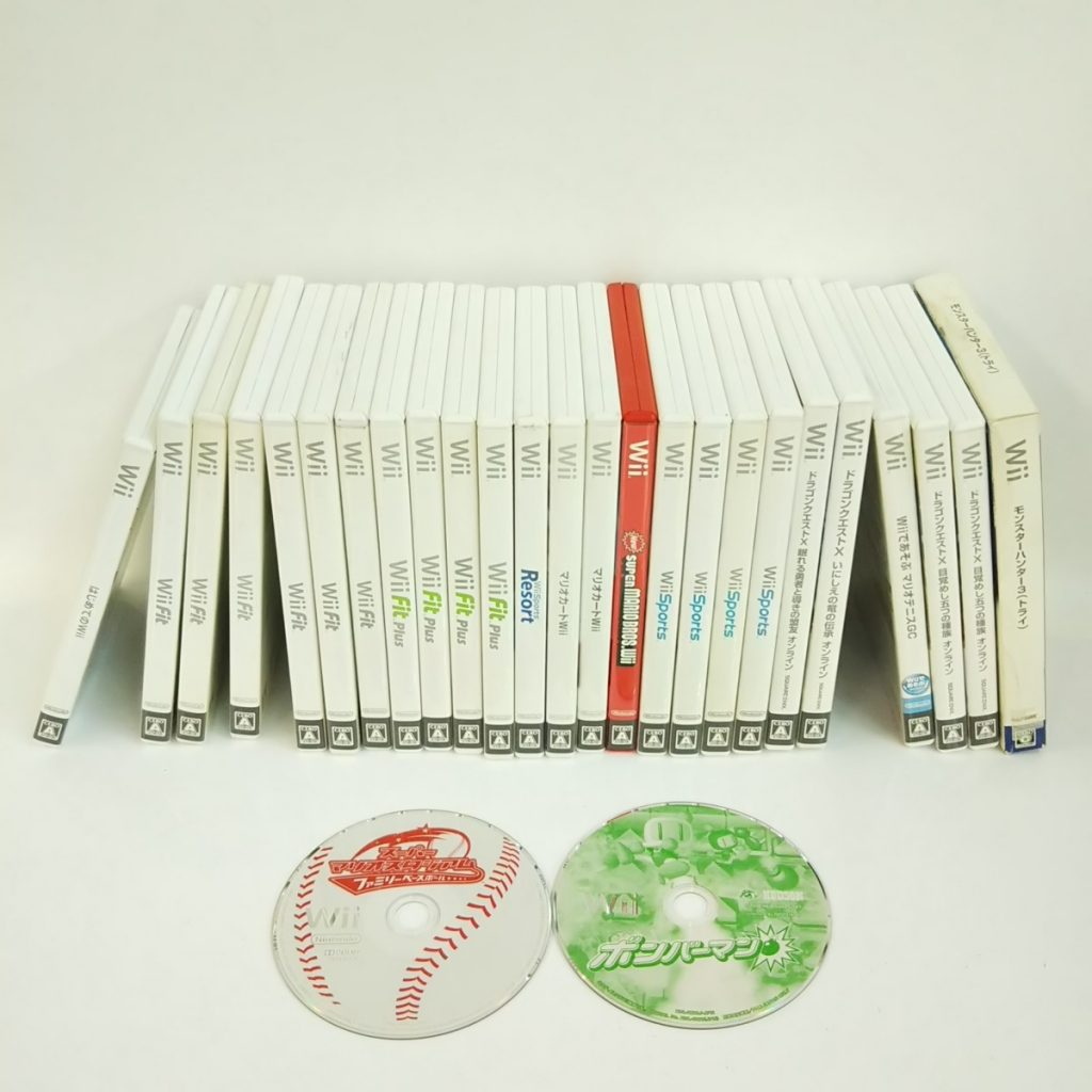 大量 Wii ソフトいろいろまとめて マリオカート/ドラクエなど 同梱不可 現状品