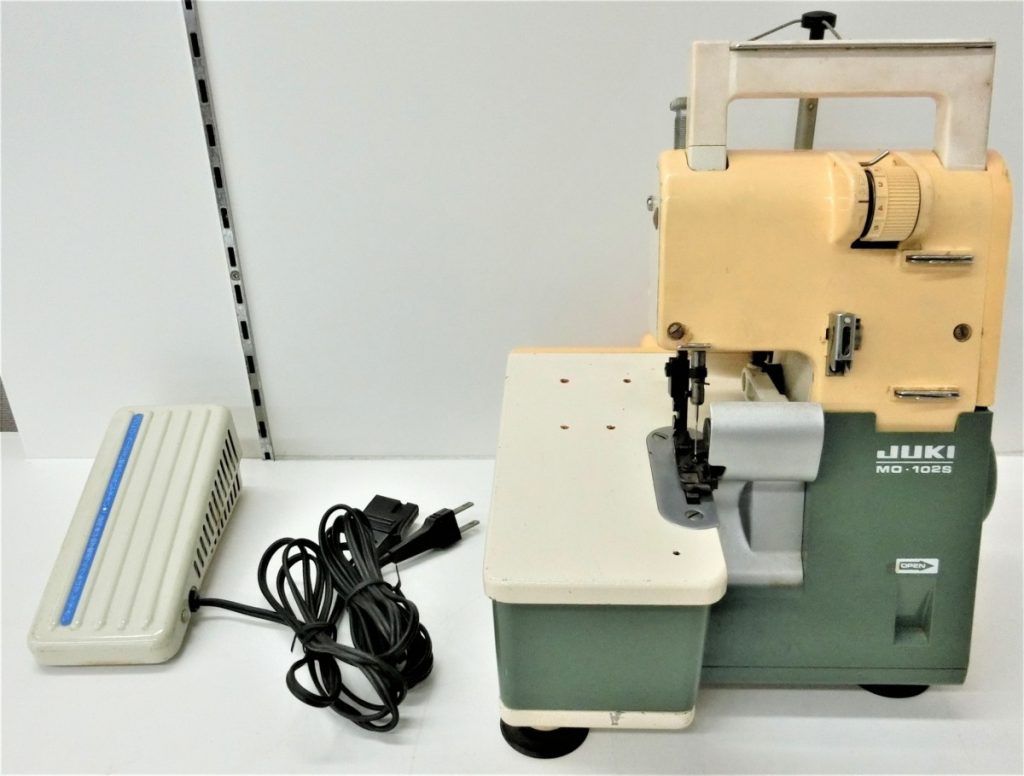 JUKI MO-102S TYPE 102 ジューキ ロックミシン 通電確認OK ジャンク品