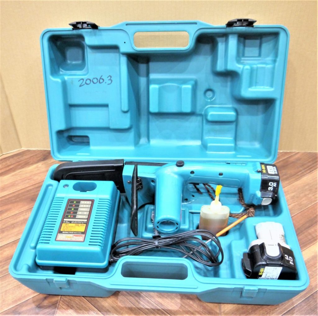 makita マキタ 115mm 充電式チェーンソー UC120DRF 3.0Ahバッテリー