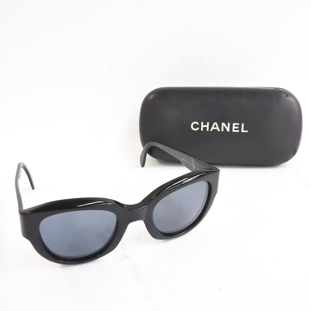 正規 CHANEL シャネル サングラス 05247 94305 ケース入り 現状品