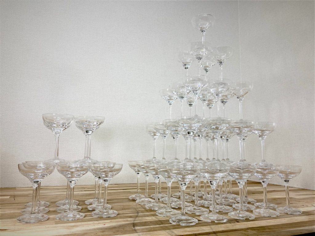 シャンパンタワー用グラス 70個