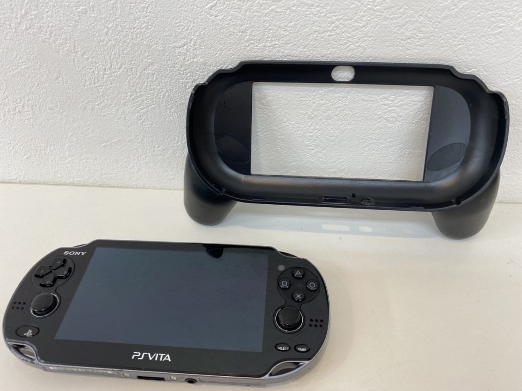 PSVITA PCH-1100 ソニー SONY 本体 クリスタルブラック ケース付き