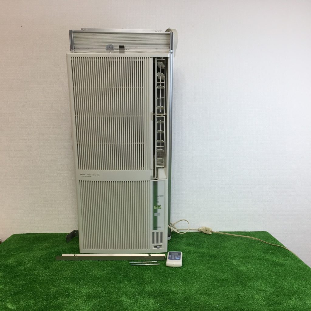 コロナルームエアコン　ウインド形冷暖兼用　CWH-A1811 2011年製
