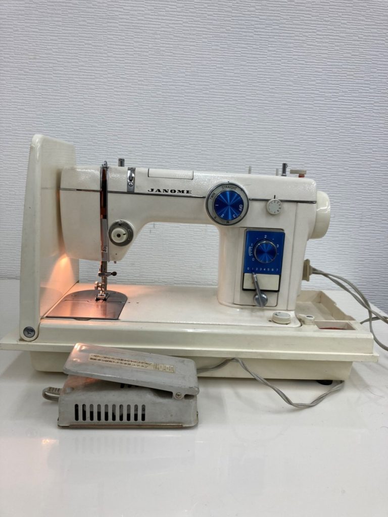 JANOME ジャノメ 電動ミシン 804型 フットコントローラー付 レトロ
