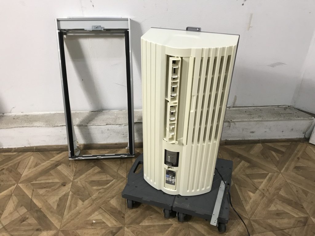 TOYOTOMI DW-A18H ルームイエアコン 2007年製 ウインドエアコン 窓用 リモコン付き トヨトミ