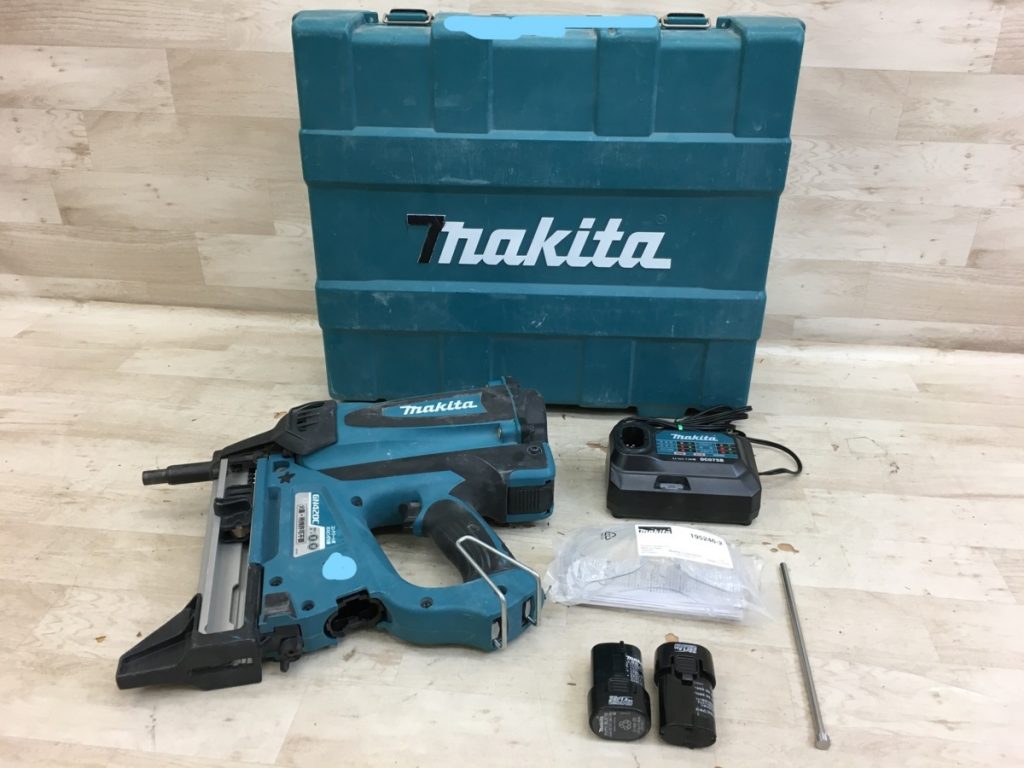 makita コンクリート用 ガスピン打ち機 GN420C 19~40mm バッテリー2個 充電器 動作確認済み マキタ