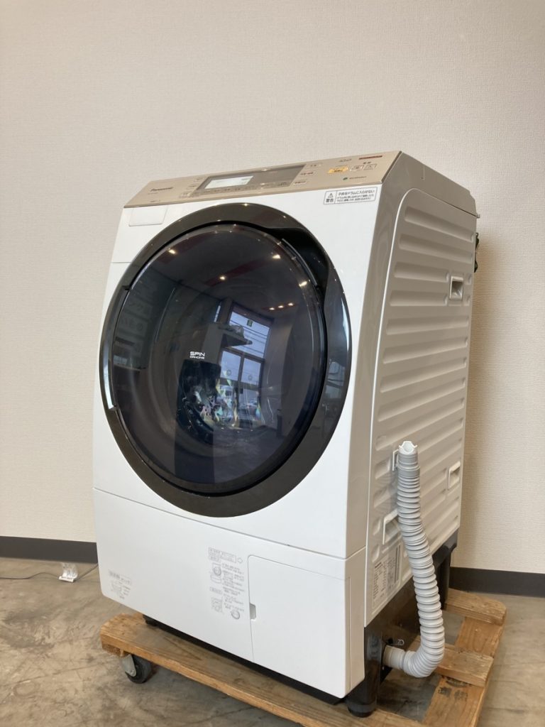 Panasonic パナソニック 10.0kg ドラム式洗濯乾燥機 NA-VX7700L クリスタルホワイト 2017年製