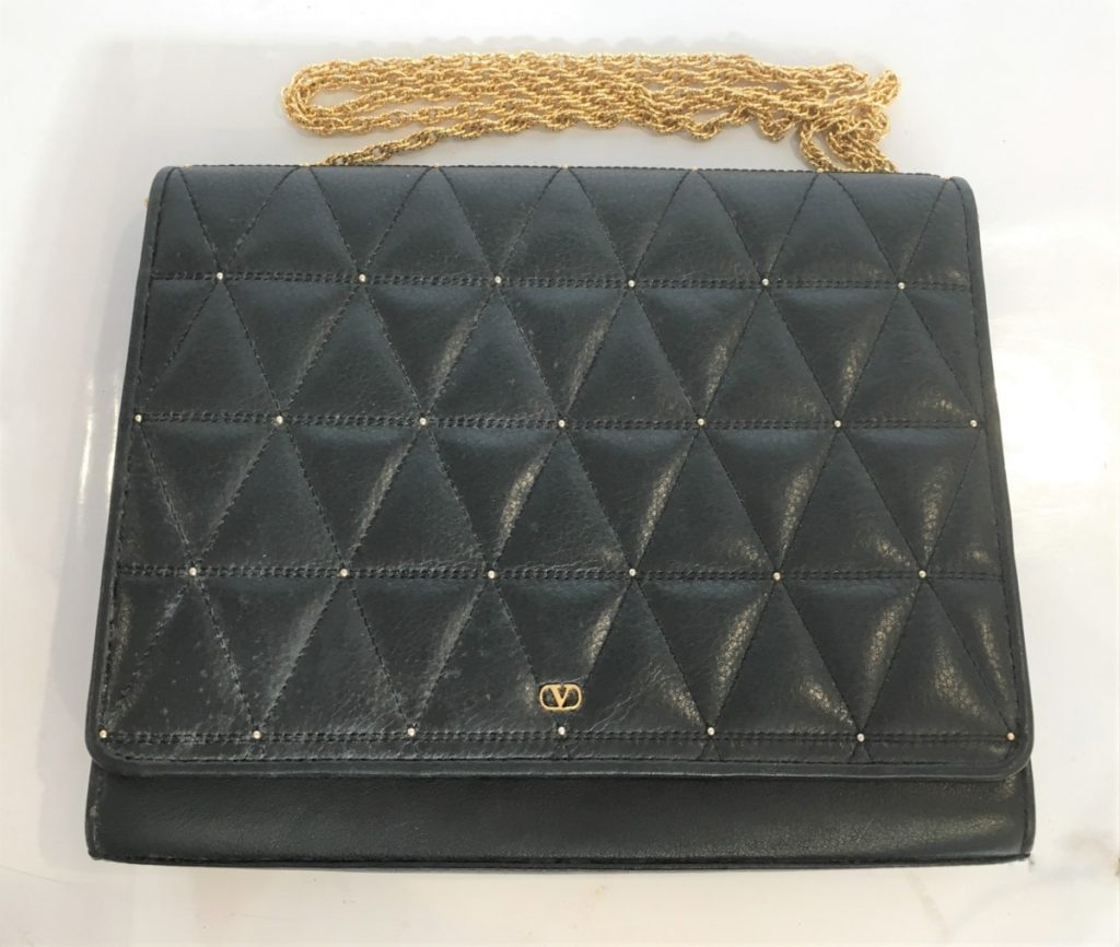 Valentino Garavani ヴァレンティノ ガラヴァーニ 　チェーンショルダーバッグ