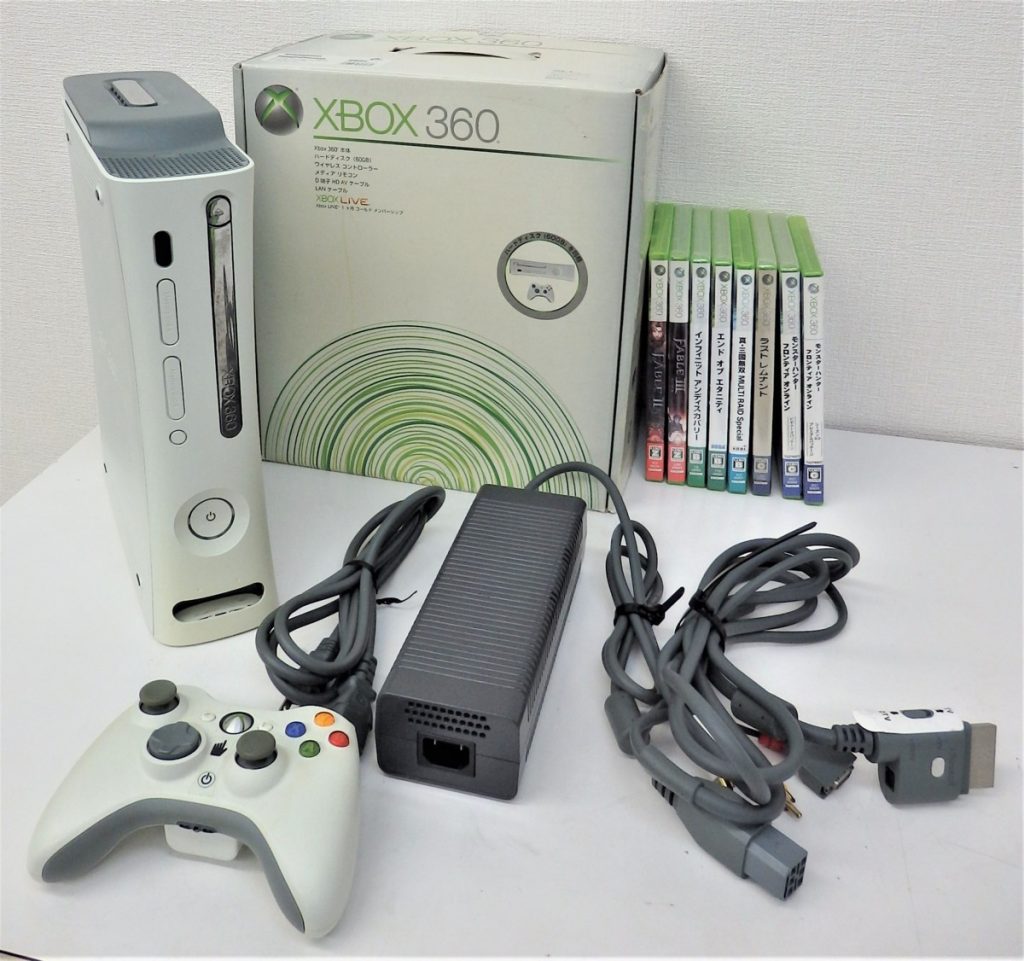 X-BOX360 60GB 本体 ＆ 比較的美品ソフト8本 セット 通電・トレイ起動確認済み 本体の説明書・リモコン・LANケーブル無し
