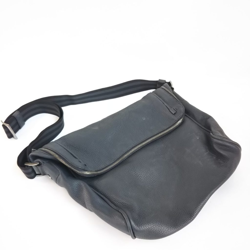 Ermenegildo Zegna エルメネジルド ゼニア 斜め掛けショルダーバッグ 鞄 現状品