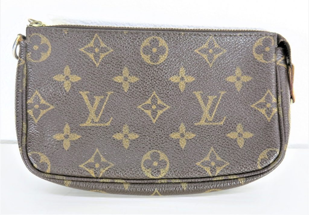 ルイヴィトン ポーチ モノグラム ポシェット アクセソワール