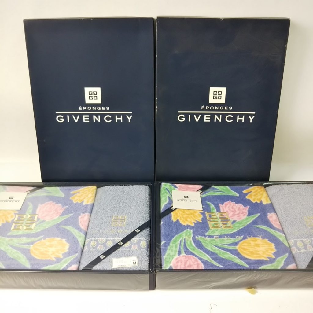 未使用 GIVENCHY ジバンシー ギフトタオルセット 2点セット バスタオル/フェイスタオル 現状品