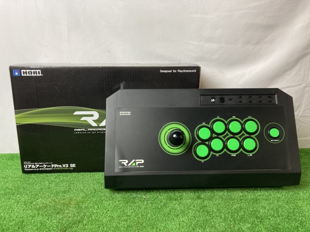 動作未確認　リアルアーケードPro.V3　SE　HP3-101　オリジナルカラー　(ブラック＆グリーン)　ジョイスティック