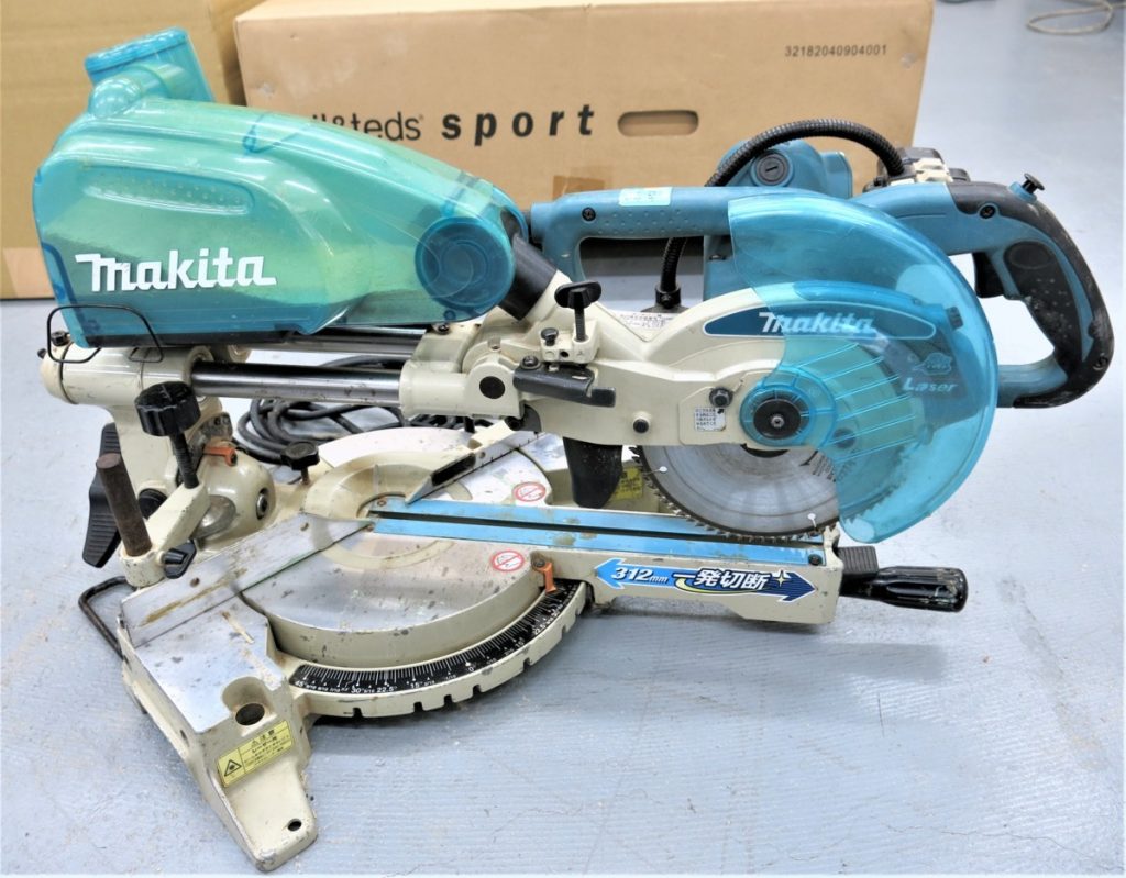 makita マキタ 190mm スライドマルノコ LS0716FL