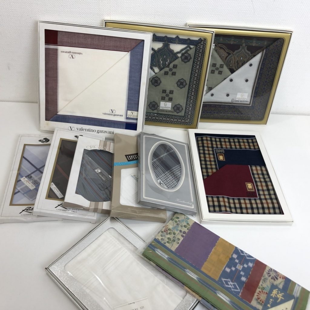 未使用 ハンカチおまとめ　DAKS　ヴァレンチノ　その他　箱入り　大量
