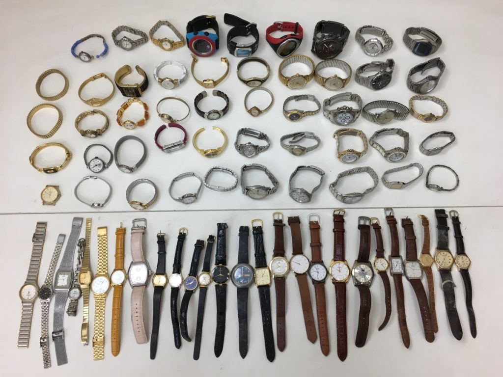 腕時計 72本 (71本＋盤面1つ) ブレスレット お得まとめセット 動作未確認 現状品