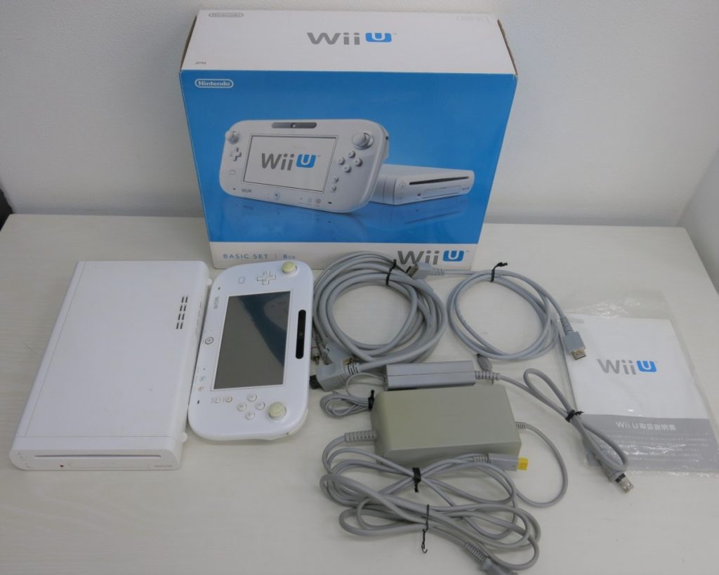 WiiU BASIC SET 8GB (shiro) 箱付