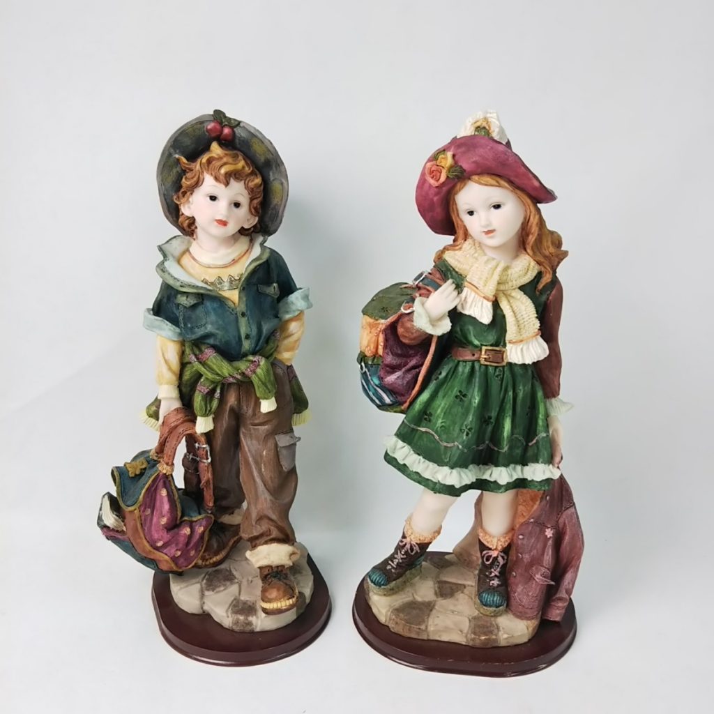 アンティーク風 陶器 人形 男の子 女の子セット ドール 置物 インテリア 現状品