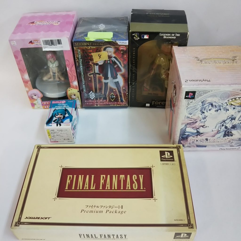 大量 未使用 フィギュアいろいろまとめて ToLOVEる ダークネス/Fate/初音ミクなど 現状品