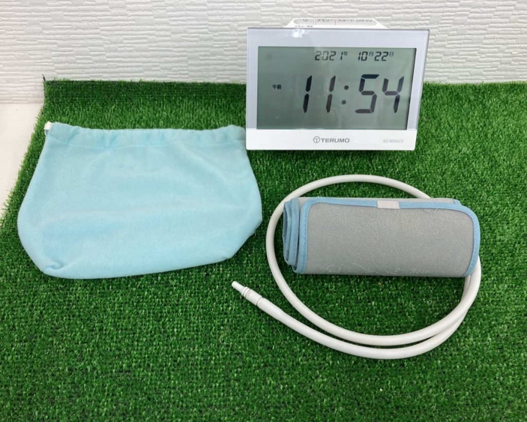 血圧測定器 テルモ電子血圧計 ES-W500ZZ 上腕式