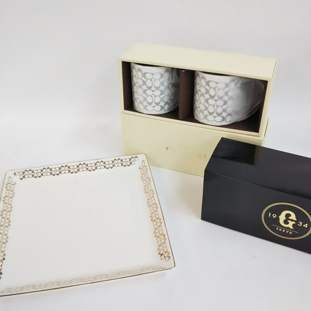 正規 未使用/中古品 COACH コーチ ジャイアンツコラボペアマグカップ スクエアプレート 現状品