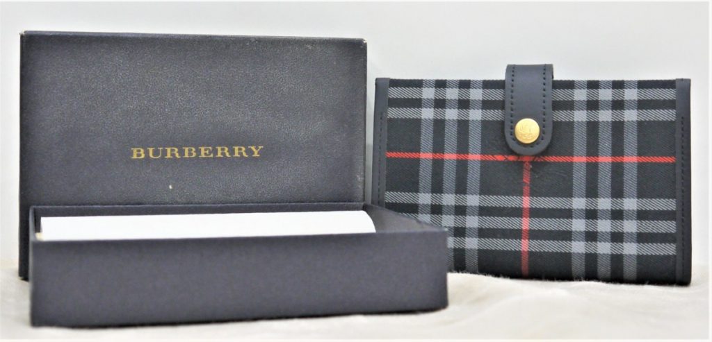 バーバリー ミニ　手帳　名刺入れ カードケース ネイビー ノバチェック