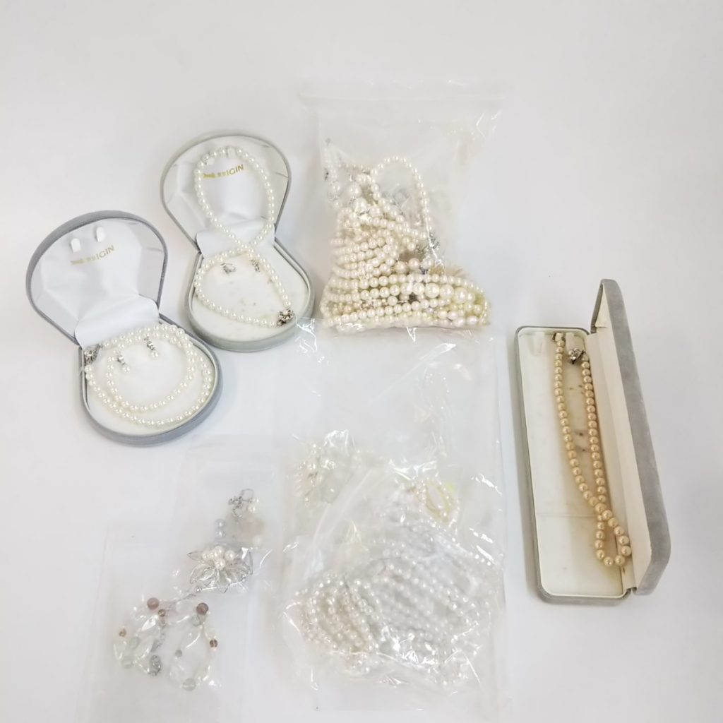 大量 総重量約1,200g ジャンク パール系アクセサリー フェイクパール/真珠いろいろまとめて 現状品