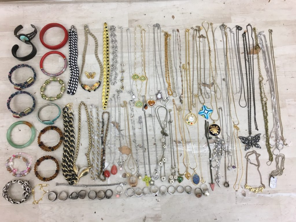 アクセサリー まとめ売り ネックレス ブレスレット 指輪 ゴールド シルバー リング お得セット 現状品