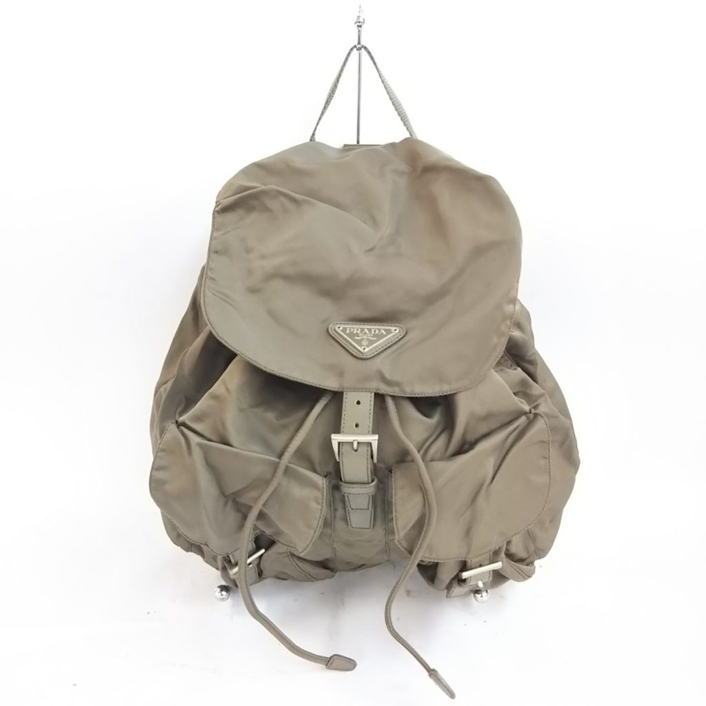 正規 PRADA プラダ リュックサック カーキ 現状品