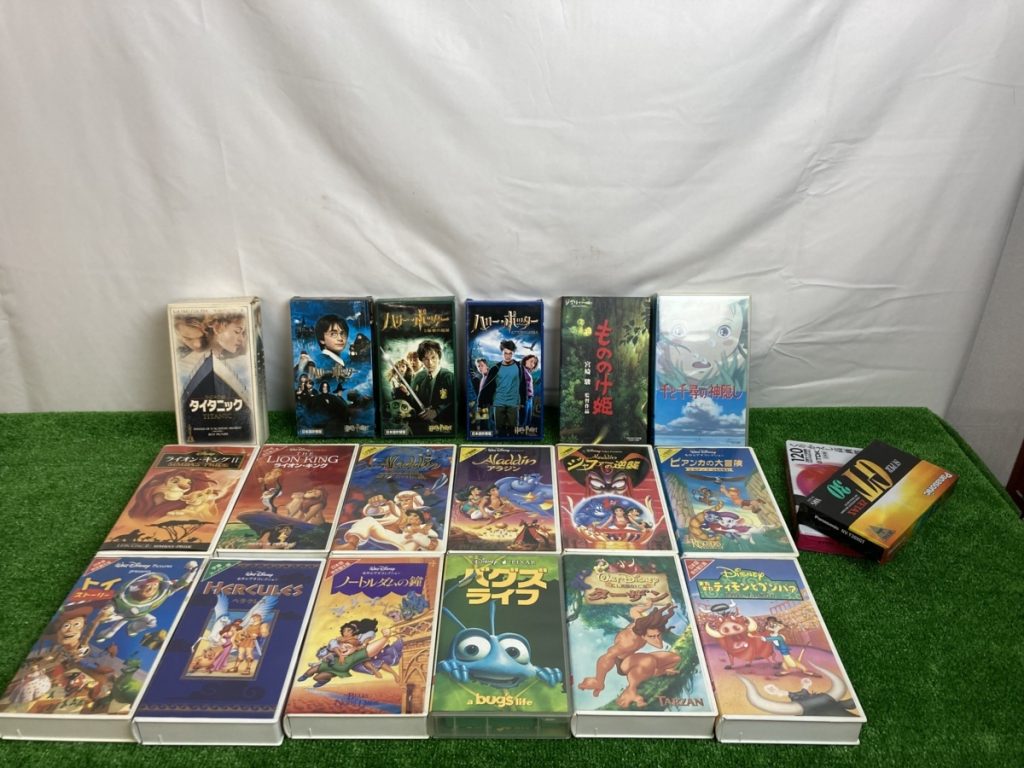 ジャンク品　視聴未確認　VHS　ビデオテープ　大量まとめ　ハリーポッター　ディズニー　ジブリ　など