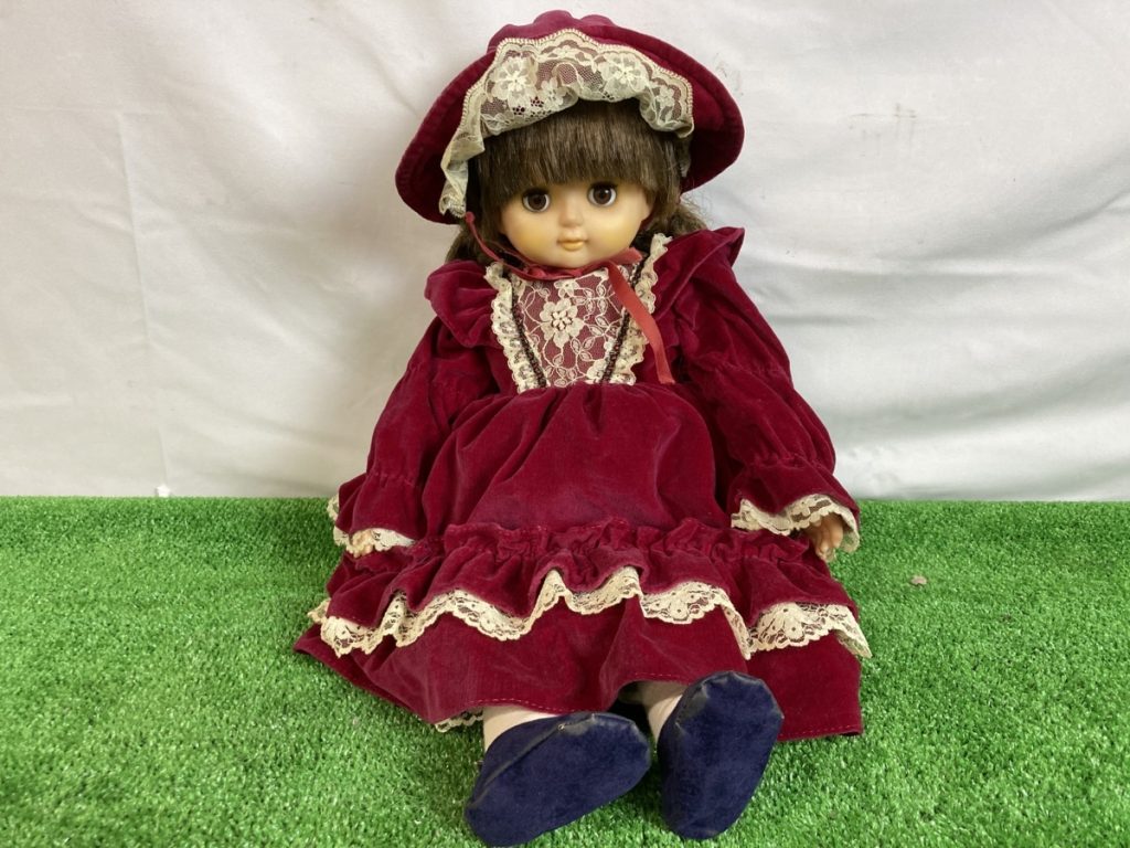 1979年製　セキグチ　アンティーク　人形　女の子　赤ずきん　スリープアイ　ドール