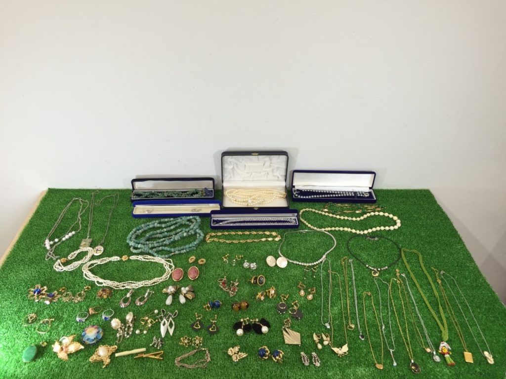 アクセサリーまとめ ネックレス / イヤリングなど