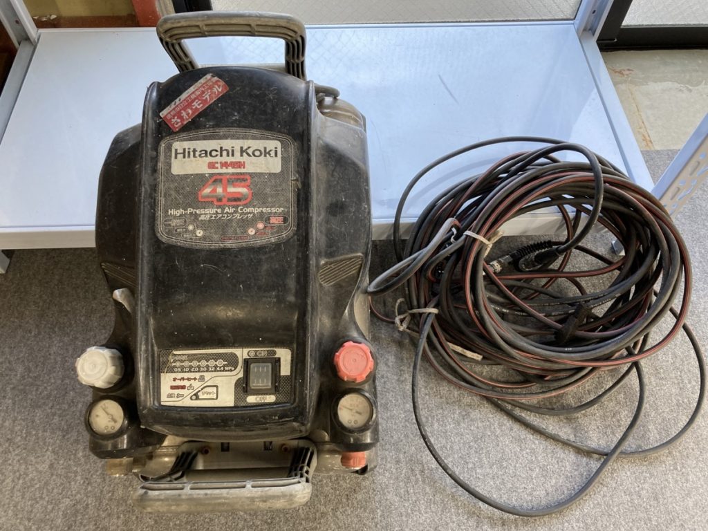 日立工機　HIKOKI　高圧専用エアーコンプレッサ　EC1445H　簡易通電動作のみ確認済み　前オーナー様コード付属