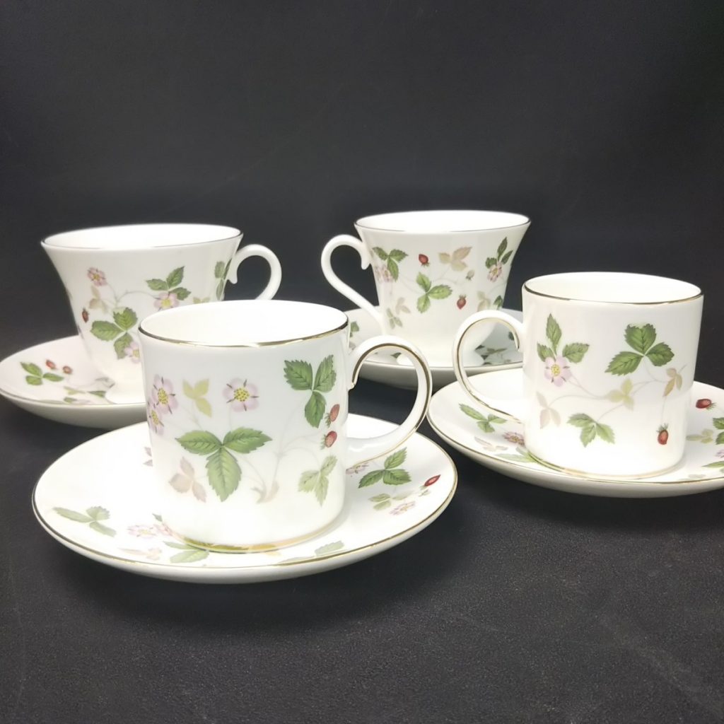 WEDGWOOD ウェッジウッド ワイルドストロベリー カップ&ソーサー 4客セット