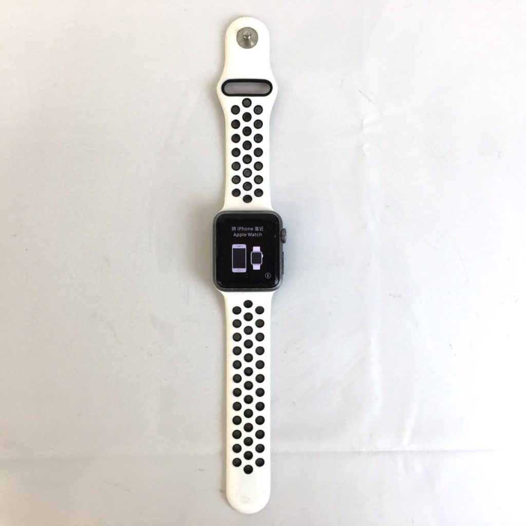 apple watch 38mm case 7000 series aluminum ion-x glass　スマートウォッチ　ジャンク品