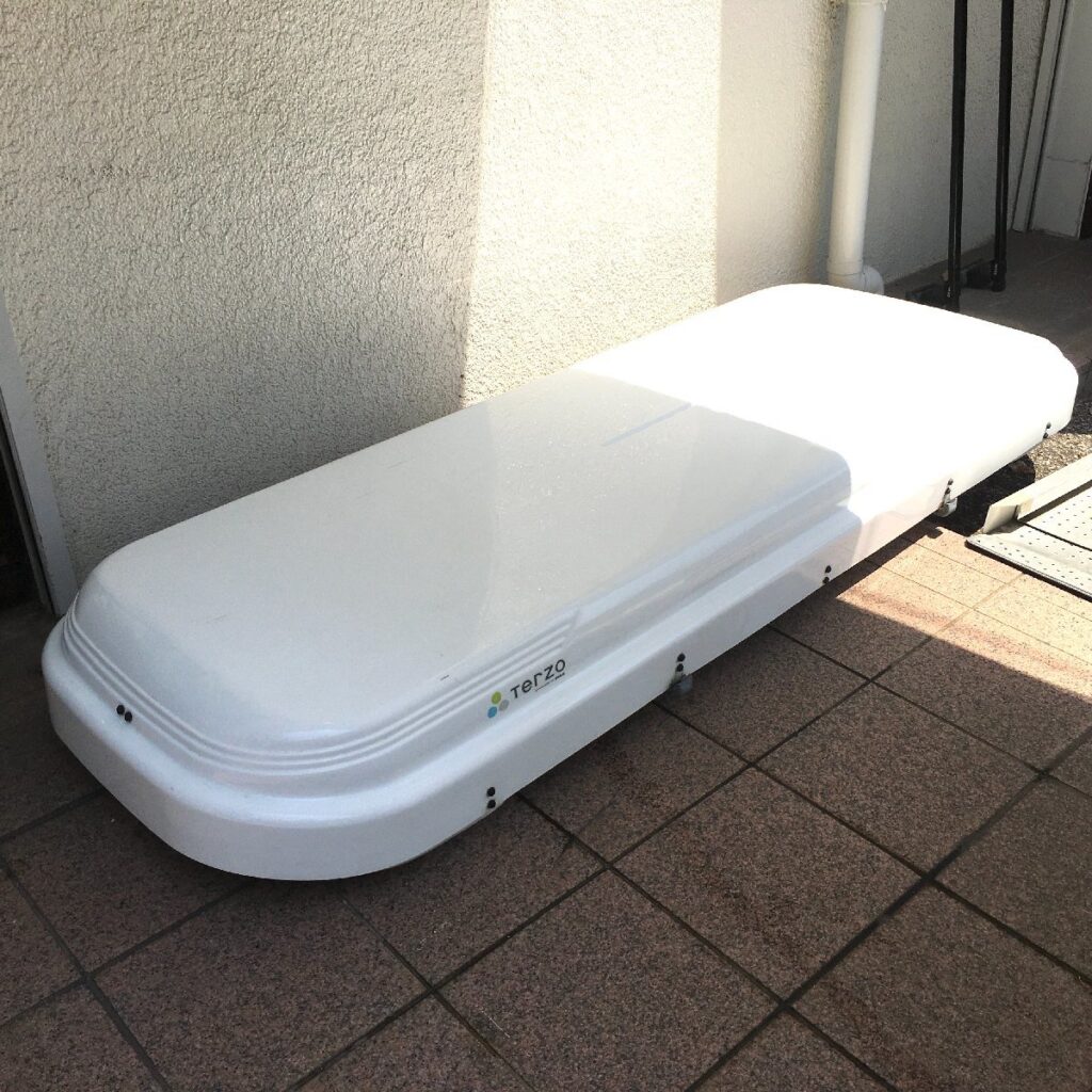 TERZO テルッツオ ルーフボックス　ベース　白　ホワイト
