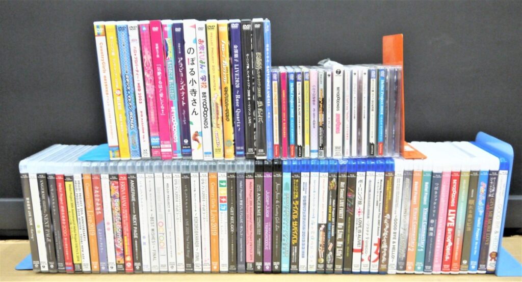 ハロプロ モーニング娘。モーニング娘 道重さゆみ 他 DVD ブルーレイ CD 85本 まとめ売り セット 未開封あり