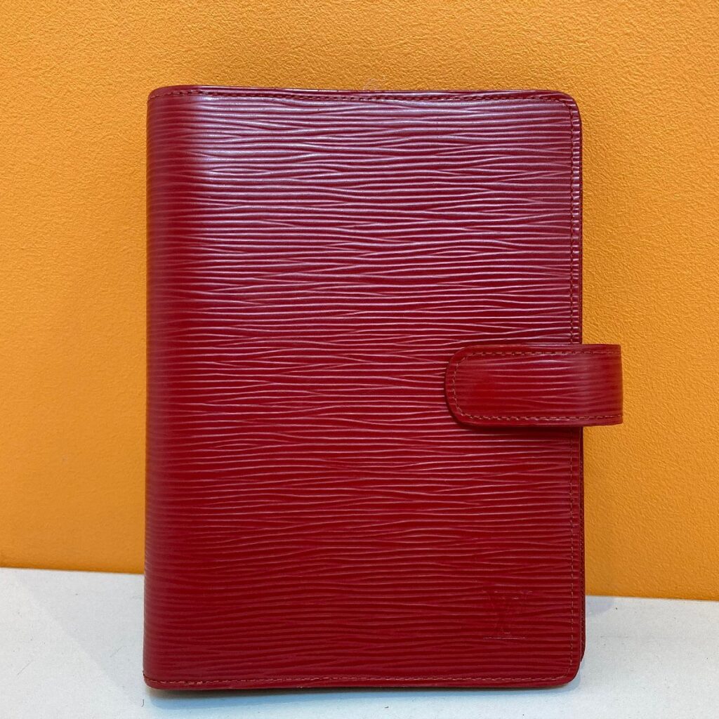 LOUIS VUITTON ルイヴィトン エピ アジェンダMM 手帳カバー レッド　赤 6穴リング