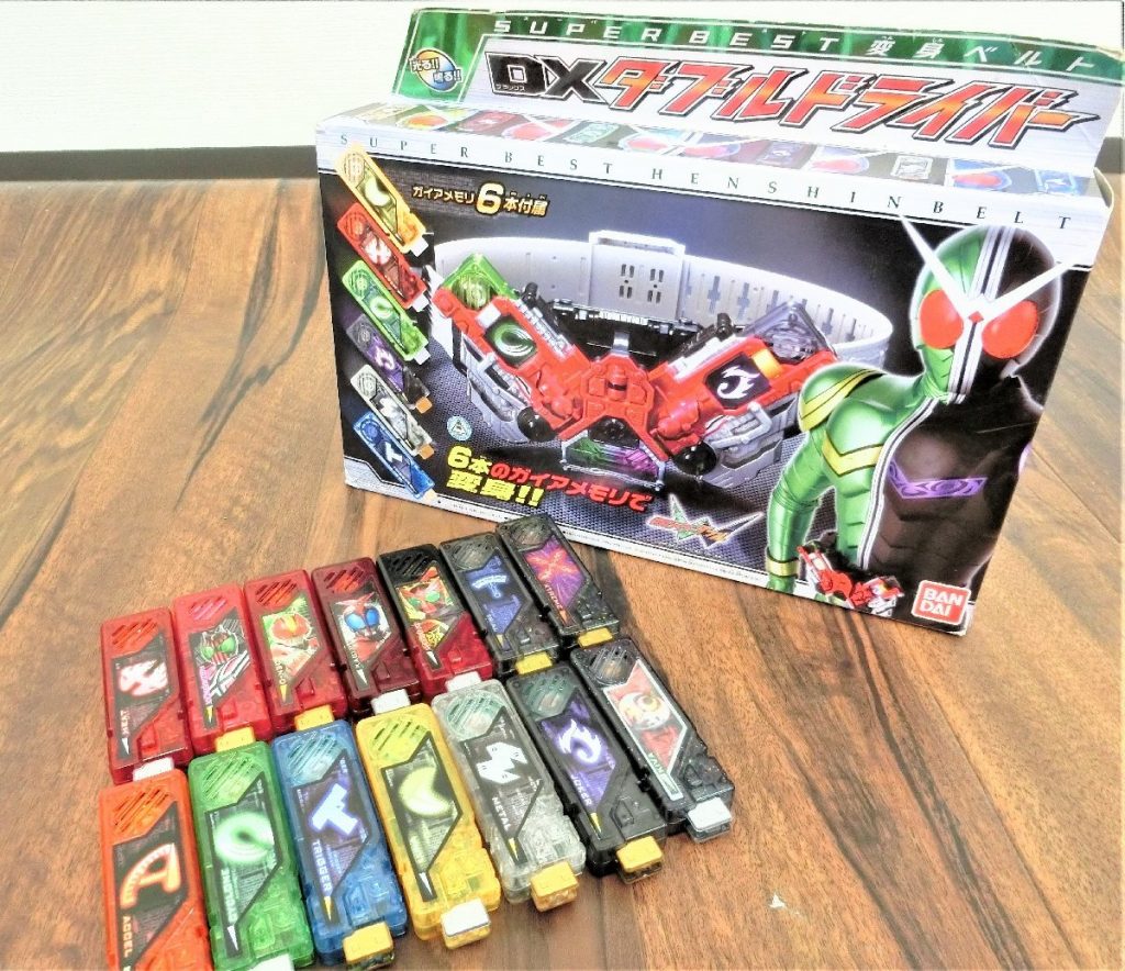 仮面ライダー 変身ベルト DX ダブルドライバー ガイアメモリ セット