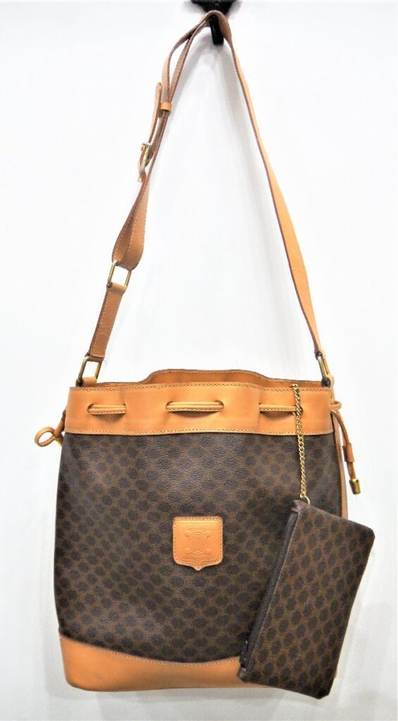 セリーヌ CELINE M13 巾着型ショルダーバッグ マカダム柄 ブラウン ポーチ付き ＰＶＣ