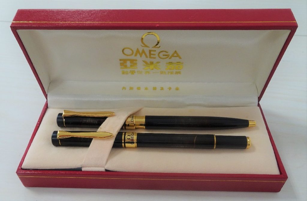 オメガ　OMEGA　万年筆　ボールペン２本セット