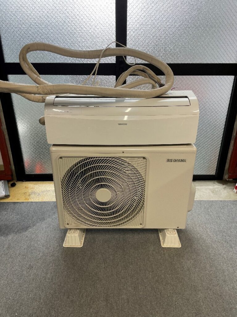 簡易通電動作確認済 現状品 アイリスオーヤマ エアコン 室外機 18年製 IRR-2818C 2.8kw ～12畳