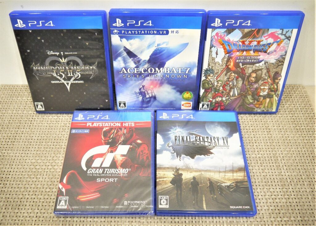 PS4ソフト 5本 まとめ ドラゴンクエスト ファイナルファンタジーグランツーリスモ(オンライン専用)など